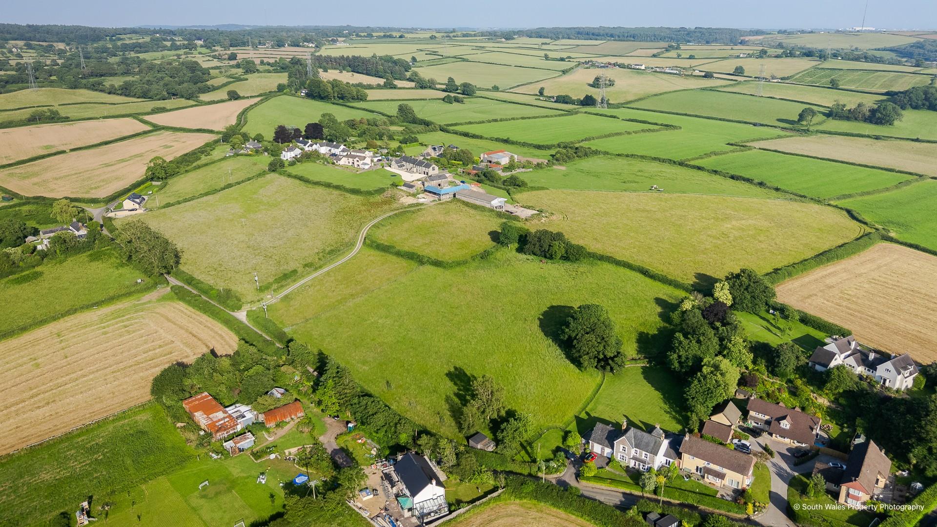Prisk, Nr Cowbridge, Vale Of Glamorgan, CF71 7TJ